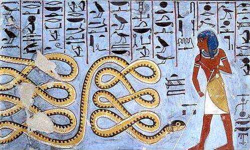 上图:在古埃及神话中,代表混沌势力的阿波菲斯神(Apophis,Apopis,Apep,?Apepi或Rerek)以「大蛇」的形象出现,被埃及人认为是破坏、混沌、黑暗的化身,太阳神拉(Ra)的死对头,对自诩太阳神之子的法老来说是不祥之物。